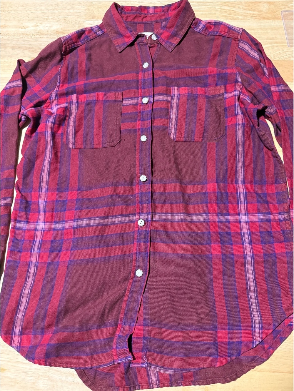 Mossimo Women’s Medium Burgundy Red Plaid Boyfriend Fit Button Down Flannel